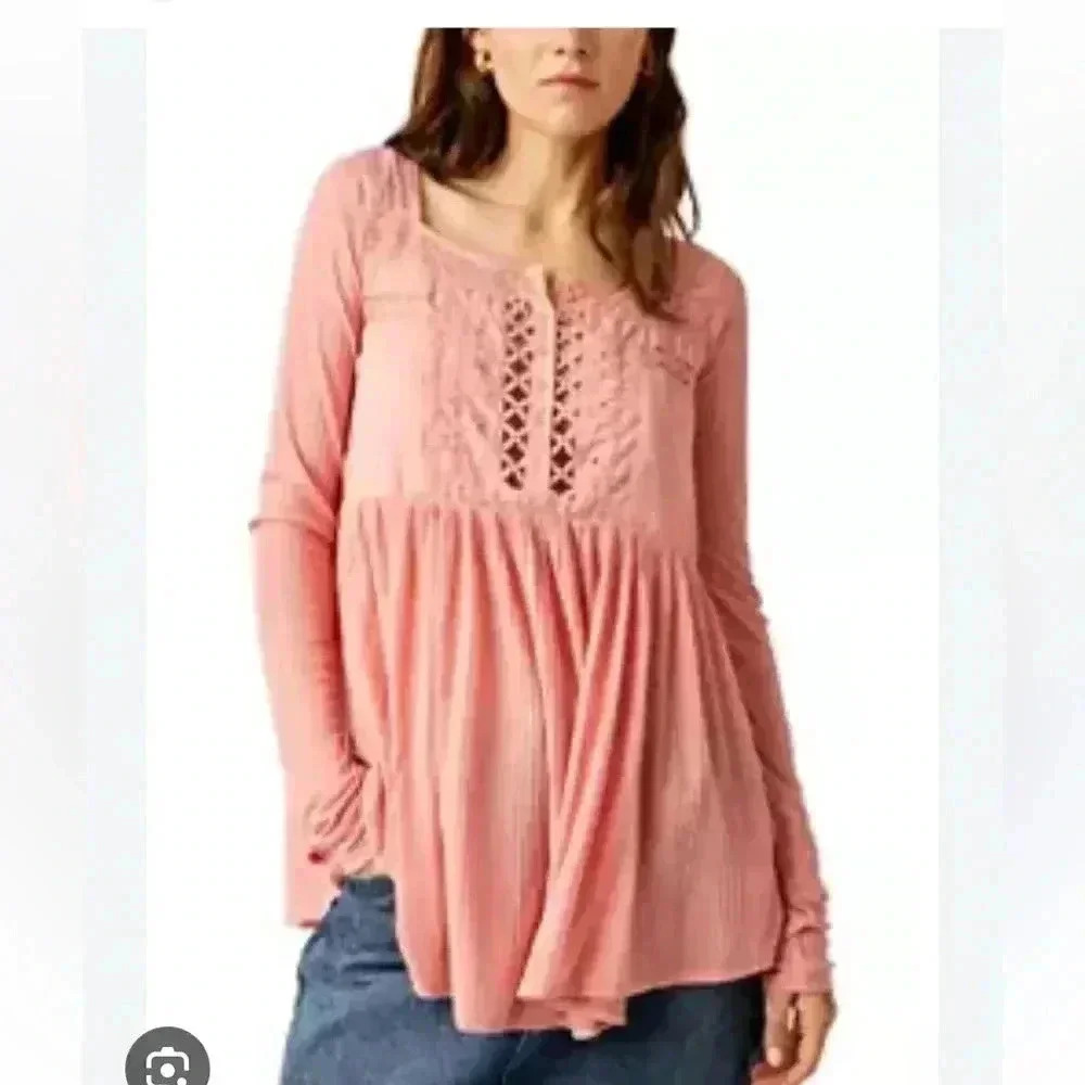 NWT FREE PEOPLE PRETTY PLEASE TOP